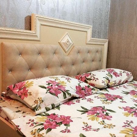 Crystal Villa Hotel Jereván Kültér fotó