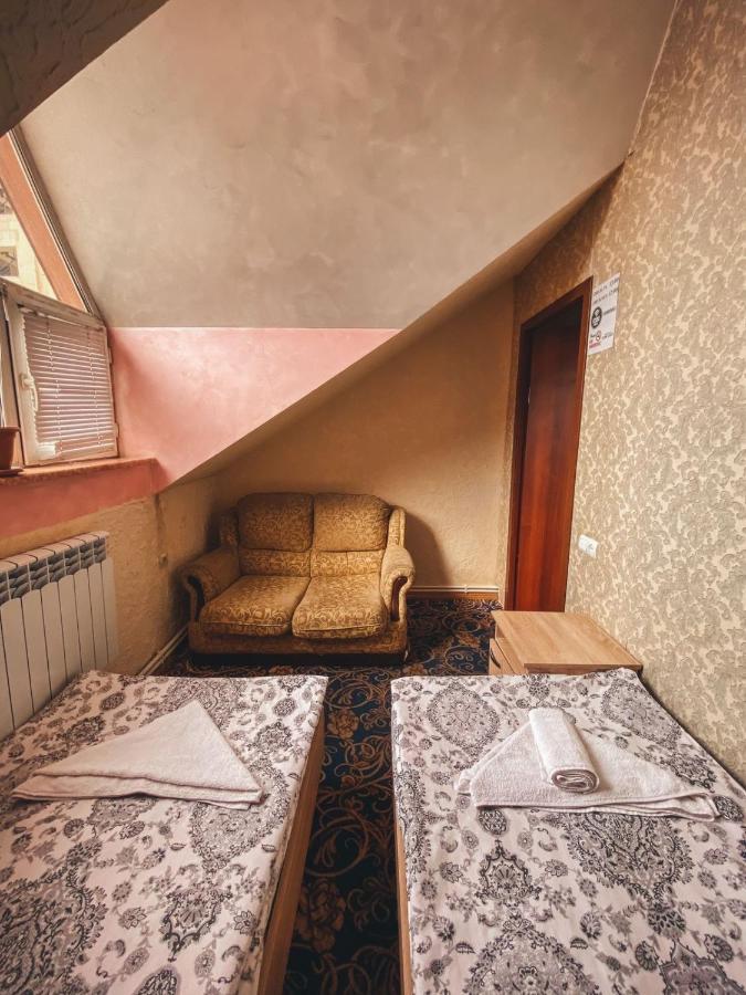 Crystal Villa Hotel Jereván Kültér fotó